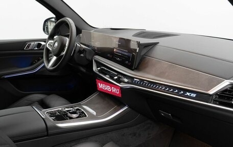 BMW X5, 2024 год, 14 000 000 рублей, 23 фотография