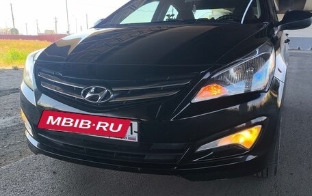 Hyundai Solaris II рестайлинг, 2014 год, 990 000 рублей, 7 фотография