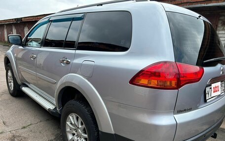 Mitsubishi Pajero Sport II рестайлинг, 2012 год, 1 980 000 рублей, 5 фотография