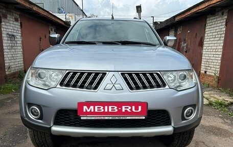 Mitsubishi Pajero Sport II рестайлинг, 2012 год, 1 980 000 рублей, 4 фотография