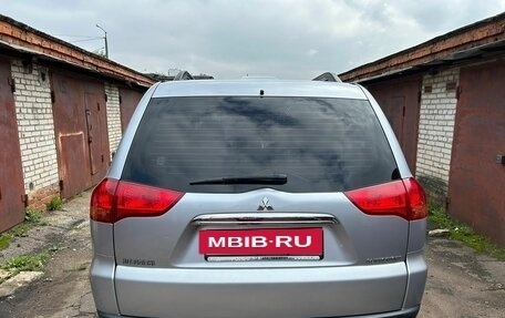 Mitsubishi Pajero Sport II рестайлинг, 2012 год, 1 980 000 рублей, 3 фотография