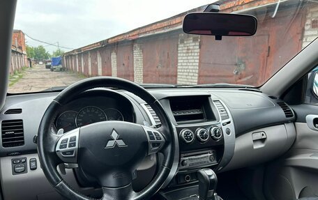 Mitsubishi Pajero Sport II рестайлинг, 2012 год, 1 980 000 рублей, 21 фотография
