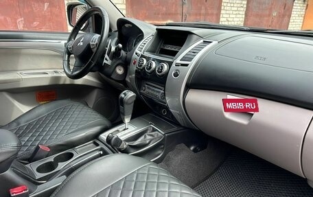 Mitsubishi Pajero Sport II рестайлинг, 2012 год, 1 980 000 рублей, 23 фотография
