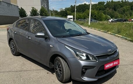 KIA Rio IV, 2019 год, 1 070 000 рублей, 2 фотография
