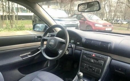 Audi A4, 1999 год, 400 000 рублей, 8 фотография