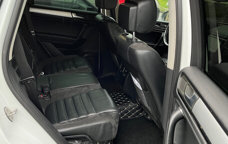 Volkswagen Touareg III, 2012 год, 2 350 000 рублей, 10 фотография