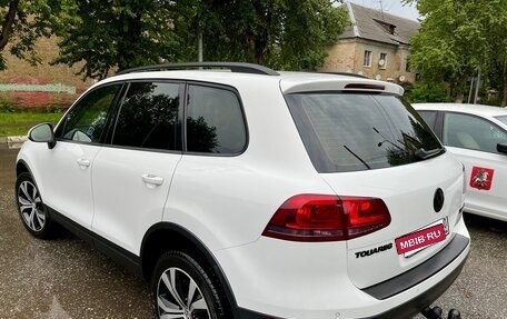 Volkswagen Touareg III, 2012 год, 2 350 000 рублей, 6 фотография
