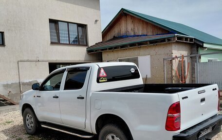 Toyota Hilux VII, 2013 год, 2 550 000 рублей, 2 фотография