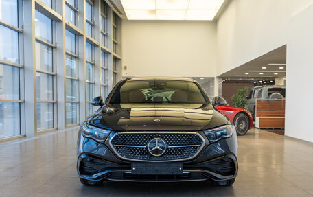 Mercedes-Benz E-Класс, 2025 год, 10 490 000 рублей, 2 фотография