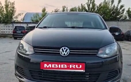 Volkswagen Polo VI (EU Market), 2012 год, 900 000 рублей, 4 фотография