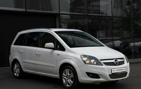 Opel Zafira B, 2013 год, 877 000 рублей, 3 фотография