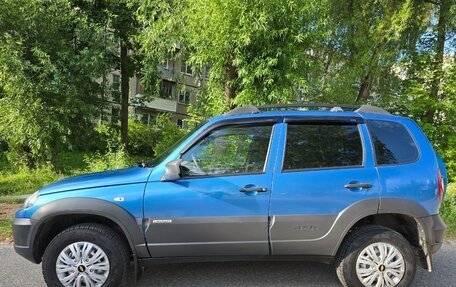 Chevrolet Niva I рестайлинг, 2016 год, 699 000 рублей, 4 фотография