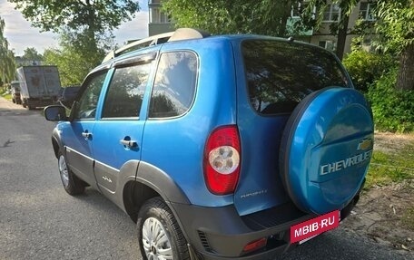 Chevrolet Niva I рестайлинг, 2016 год, 699 000 рублей, 10 фотография