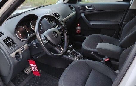 Skoda Yeti I рестайлинг, 2014 год, 930 000 рублей, 11 фотография