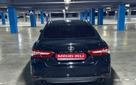 Toyota Camry, 2018 год, 3 790 000 рублей, 7 фотография