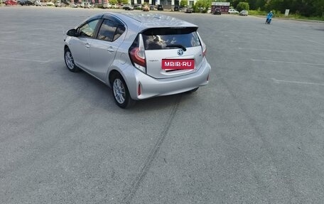 Toyota Aqua I, 2017 год, 1 200 000 рублей, 5 фотография