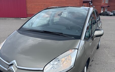 Citroen C4 Picasso II рестайлинг, 2010 год, 700 000 рублей, 4 фотография