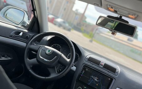 Skoda Octavia, 2011 год, 890 000 рублей, 11 фотография