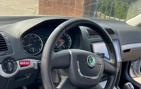 Skoda Octavia, 2011 год, 890 000 рублей, 3 фотография