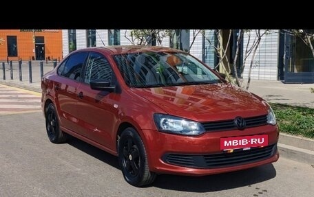 Volkswagen Polo VI (EU Market), 2012 год, 650 000 рублей, 2 фотография