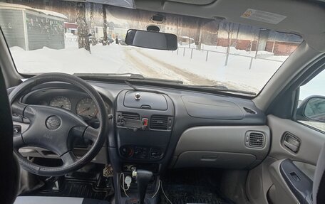 Nissan Almera, 2001 год, 295 000 рублей, 2 фотография
