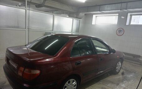 Nissan Almera, 2001 год, 295 000 рублей, 3 фотография
