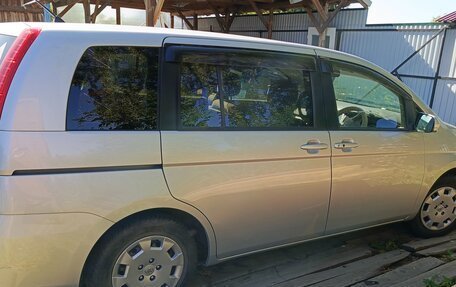 Toyota ISis I, 2009 год, 870 000 рублей, 4 фотография