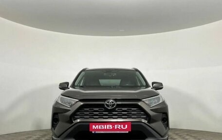 Toyota RAV4, 2021 год, 3 530 000 рублей, 2 фотография