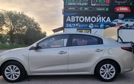 KIA Rio IV, 2019 год, 1 399 000 рублей, 10 фотография