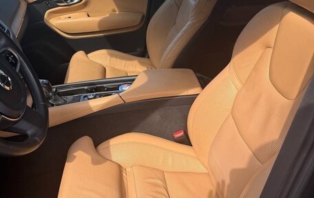 Volvo XC90 II рестайлинг, 2015 год, 2 599 000 рублей, 16 фотография