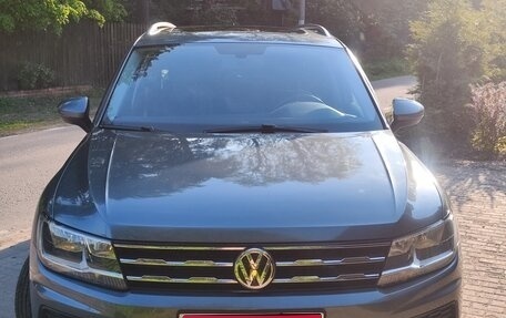 Volkswagen Tiguan II, 2020 год, 2 541 000 рублей, 1 фотография