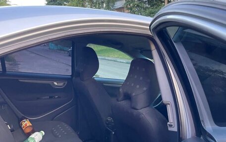 Volvo S60 III, 2005 год, 650 000 рублей, 6 фотография