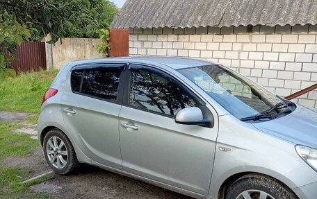 Hyundai i20 IB рестайлинг, 2009 год, 700 000 рублей, 4 фотография