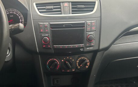 Suzuki Swift IV, 2011 год, 790 000 рублей, 10 фотография