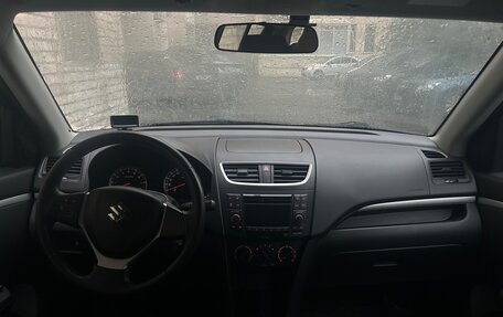 Suzuki Swift IV, 2011 год, 790 000 рублей, 9 фотография