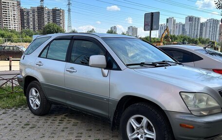 Lexus RX IV рестайлинг, 2002 год, 1 000 000 рублей, 3 фотография