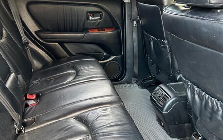 Lexus RX IV рестайлинг, 2002 год, 1 000 000 рублей, 18 фотография