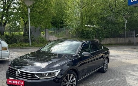 Volkswagen Passat B8 рестайлинг, 2019 год, 2 300 000 рублей, 14 фотография