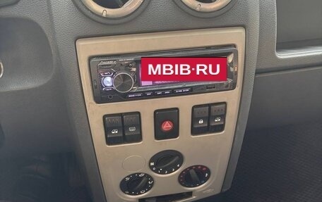 Renault Logan I, 2007 год, 300 000 рублей, 7 фотография