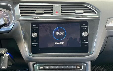 Volkswagen Tiguan II, 2020 год, 2 350 000 рублей, 8 фотография
