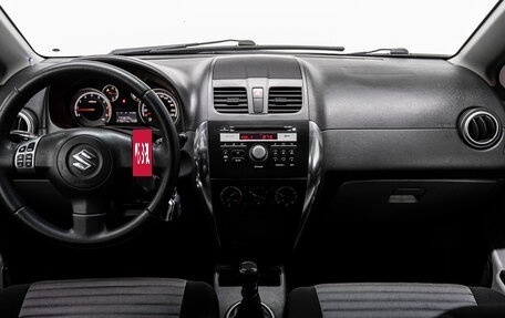 Suzuki SX4 II рестайлинг, 2013 год, 700 000 рублей, 16 фотография