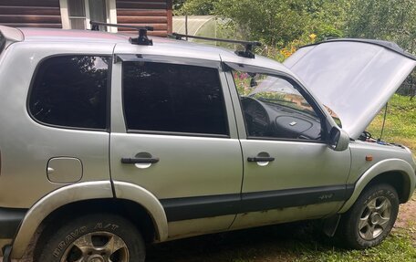 Chevrolet Niva I рестайлинг, 2003 год, 250 000 рублей, 10 фотография