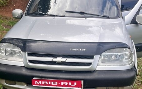 Chevrolet Niva I рестайлинг, 2003 год, 250 000 рублей, 7 фотография