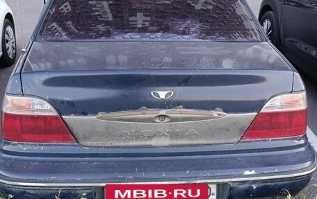 Daewoo Nexia I рестайлинг, 2004 год, 70 000 рублей, 2 фотография