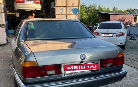 BMW 7 серия, 1990 год, 380 000 рублей, 2 фотография