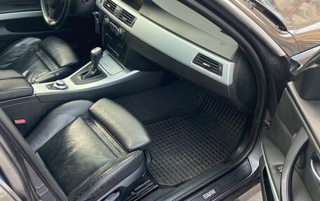 BMW 3 серия, 2005 год, 800 000 рублей, 12 фотография