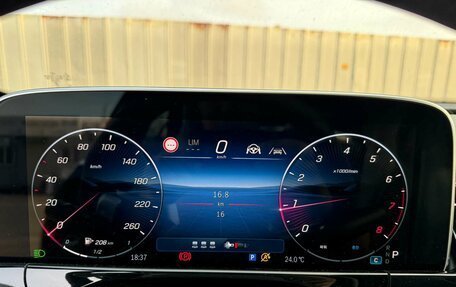 Mercedes-Benz E-Класс, 2025 год, 10 400 000 рублей, 9 фотография