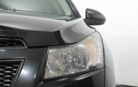 Chevrolet Cruze II, 2010 год, 585 000 рублей, 21 фотография