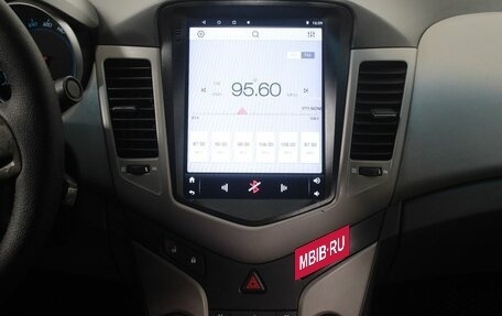 Chevrolet Cruze II, 2010 год, 585 000 рублей, 15 фотография