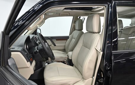 Mitsubishi Pajero IV, 2008 год, 1 355 000 рублей, 6 фотография
